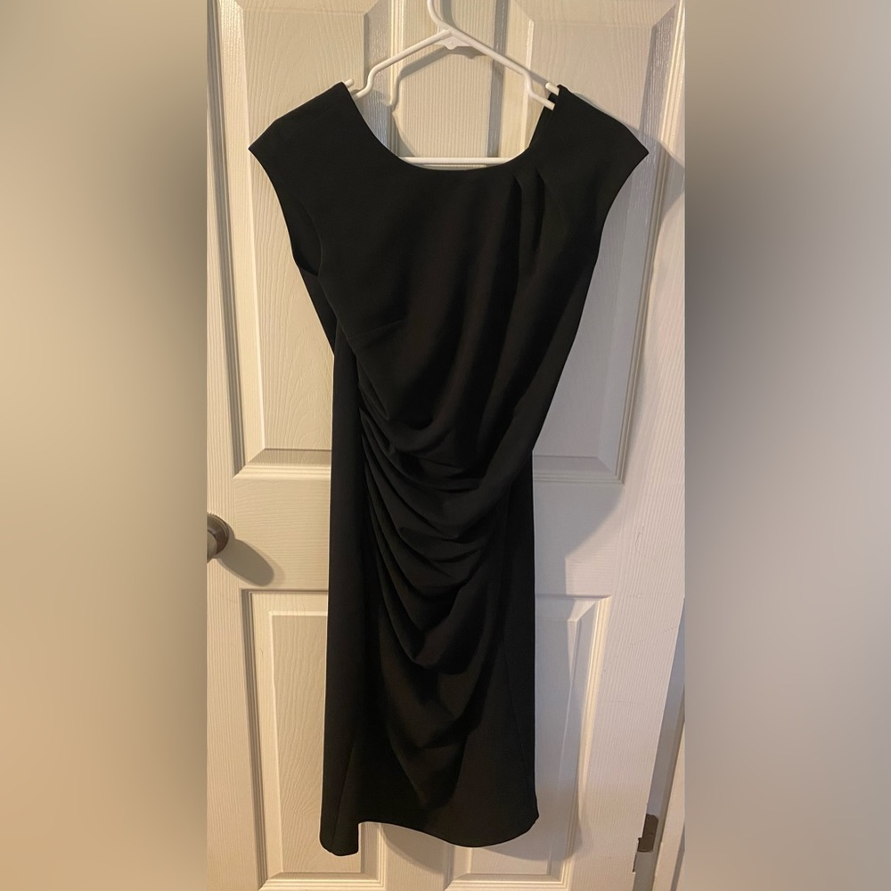 Paris Mona Leah, Cuture black dress size L